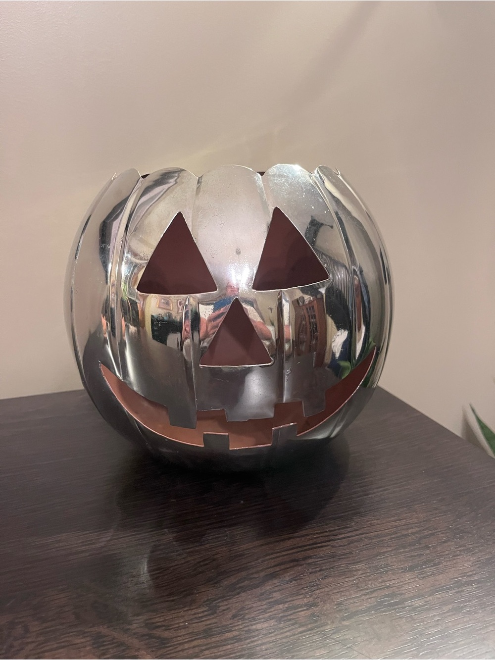 Silver Chrome Metal Pumpkin Jack-O'-Lantern Luminary JOl Goth
